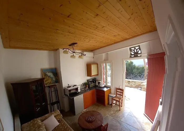 Arthome0a Panormos (Tinos)